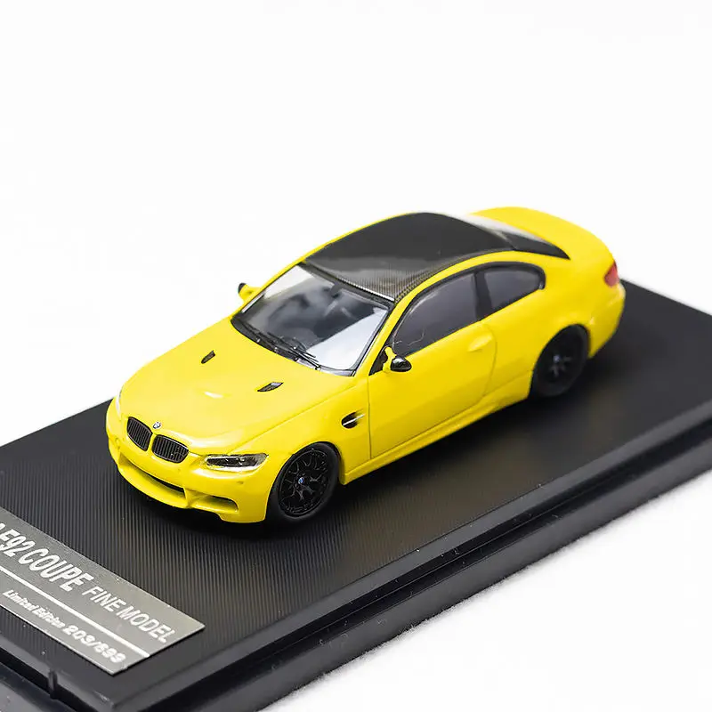 

Diecast FM 1:64 Scale BMW M3 E92 3 Series Coupe 4th Generation Alloy Car Model Collectible Toy Gift Souvenir Display Ornament