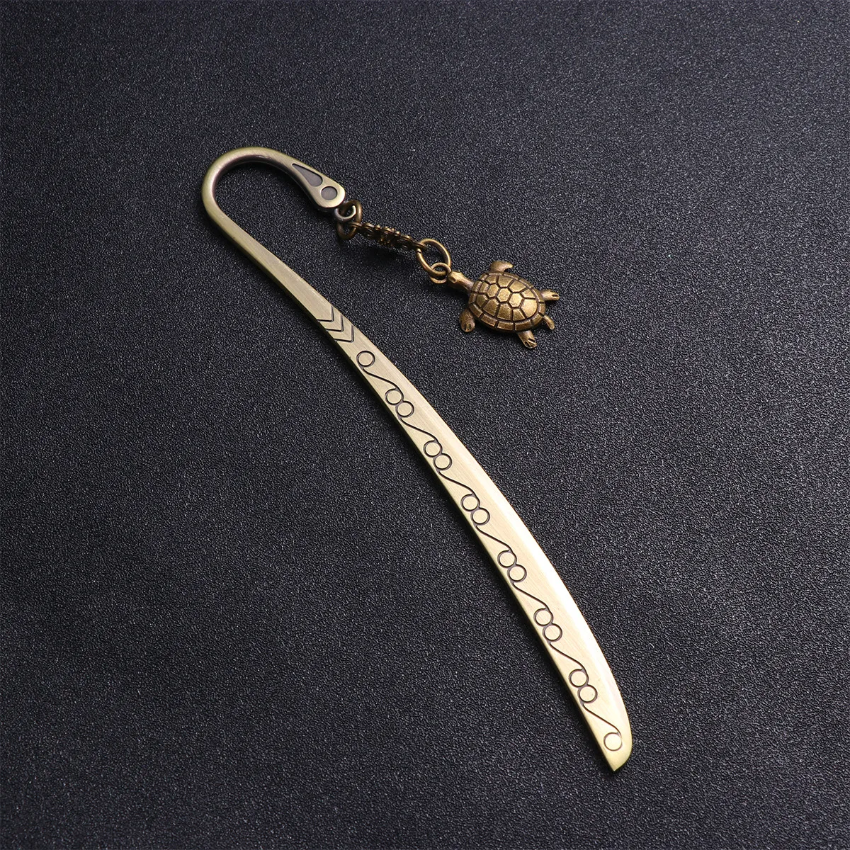 1Pcs Little Turtle Bookmark Premium Metal Vintage Pattern Decorative Shaped Bookmark for Notebooks Calendars Scrapbooks Readers