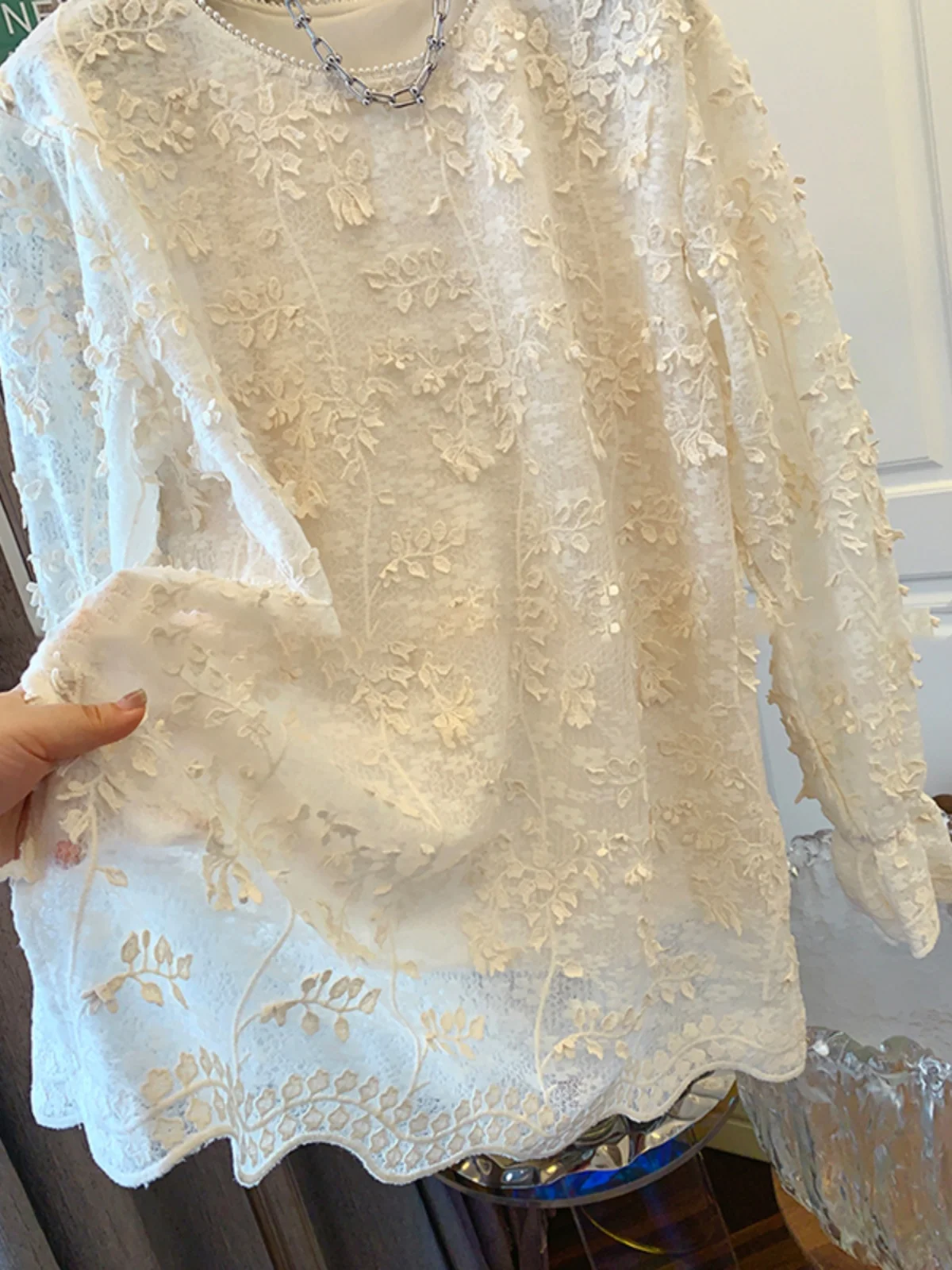 Retro Pearl Lace irt Damen Loose Long Sve Base Top Frühling 2025, luxuriöses Design, Pendler-Sle, rund, normale Länge