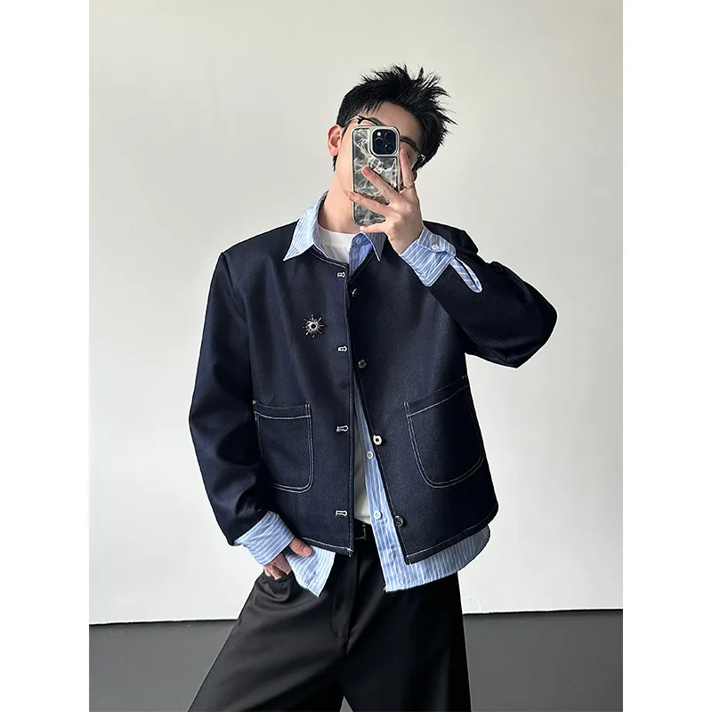 

Spring 2026 Men's Jaet oulder Pad irt Collar Splicing Color Blo Faion Outerwear Loose Fit Youthful ular Polyester