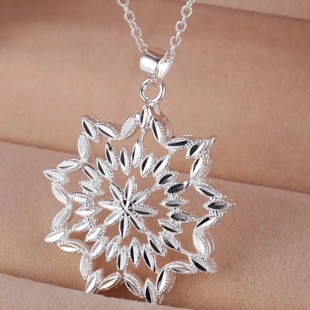 Halskette aus 925er-Sterlingsilber mit Blumenanhänger für Damen, hochwertiger Hochzeits- und Verlobungsschmuck, modische Weihnachtsgeschenke, Party