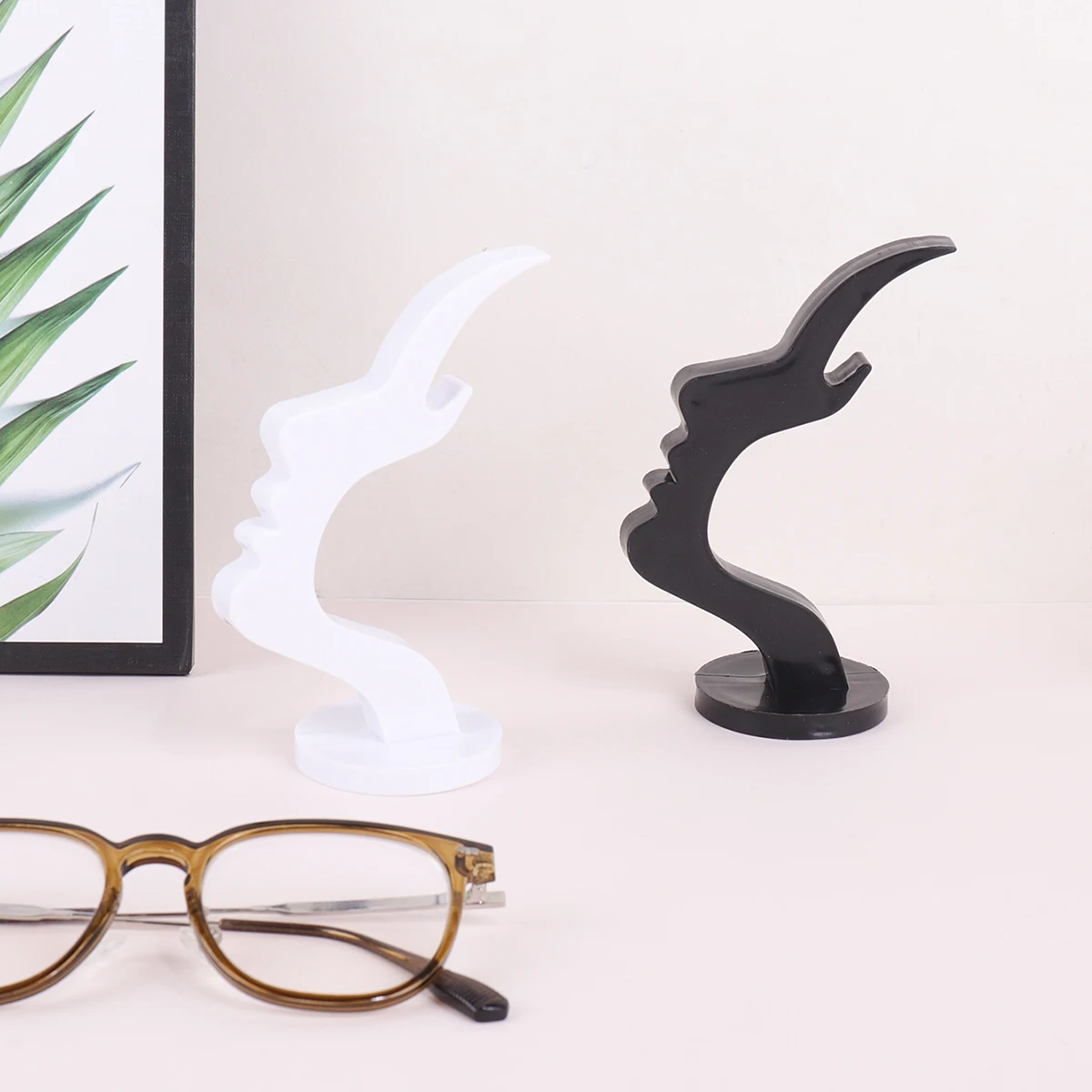 3D Printed Side Face Glasses Holder, Minimalist Artistic Eyewear Display Stand, Funny Desk  Modern Line Decor for Eyeglasses