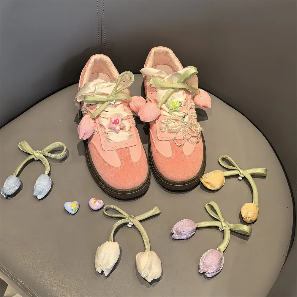 1 pc Beatiful Tulip Shoes Flower Buckle DIY Ornaments Men Women Personality DE Training Shoes Decorative Shoelaces Accessories