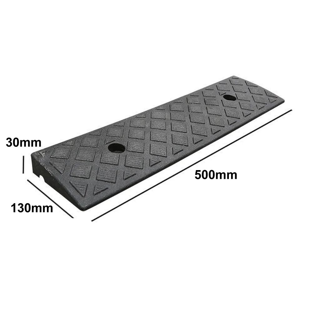 1PCS Rubber-Kerb Ramp Non-Slip Threshold Ramp 30mm Height Car Vehicle Curbside Driveway Ramp For Cars Going Uphill Tool Parts