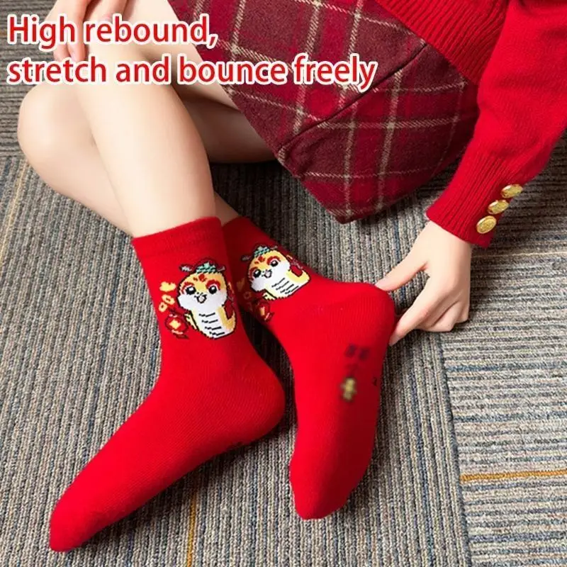 97BE جوارب عيد الميلاد تحت عنوان القطن ملابس الشتاء جوارب الأطفال متعددة الحجم للأطفال