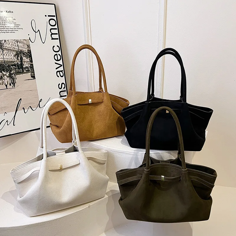 

Velvet Tote Bag Women's Retro Commuter Large Capacity Handbag Fall Winter New Style Urban Minimalist Design Special Edition