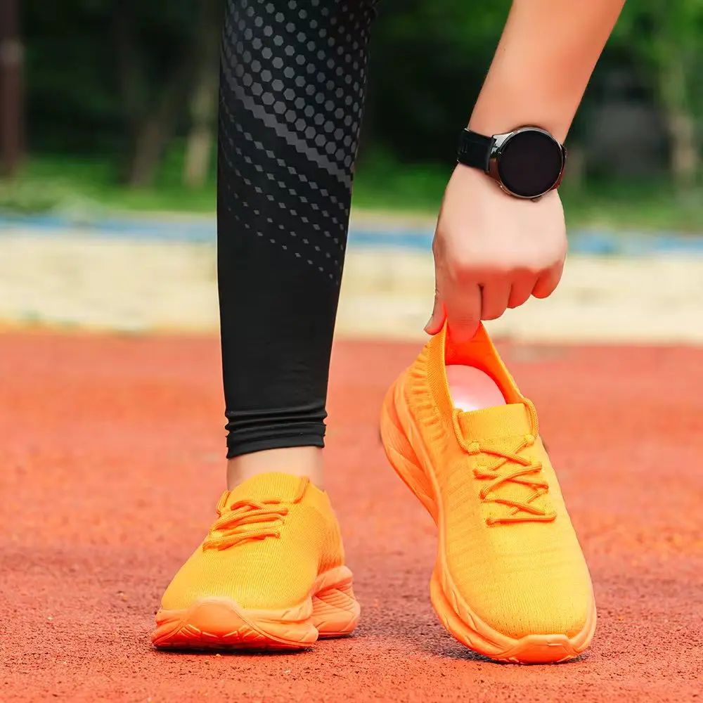 Men's Breathable Mesh Sports Shoes - close-up view