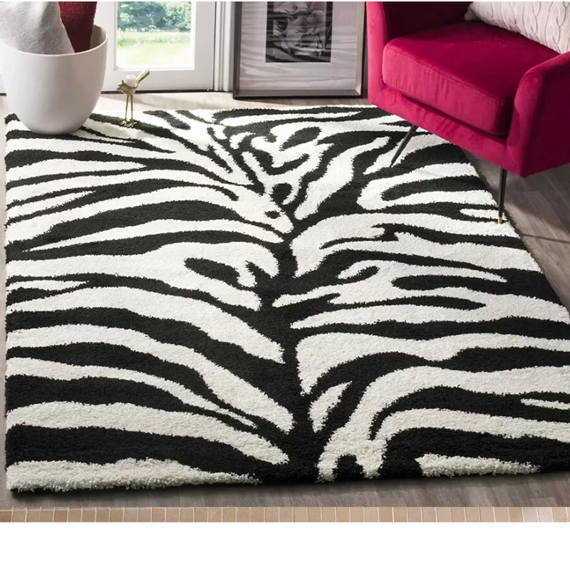 Geometric Black White Carpet Large Area Rug Long Plush Simple Soft Thick Living Room Bedroom Rug Home Decoration Carpet
