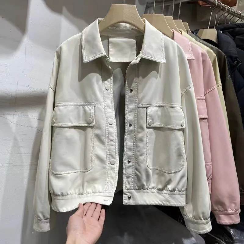 Nova primavera outono coringa jaqueta de couro do plutônio bolso solto lazer lapela botão jaqueta de couro quente e confortável jaqueta de lazer