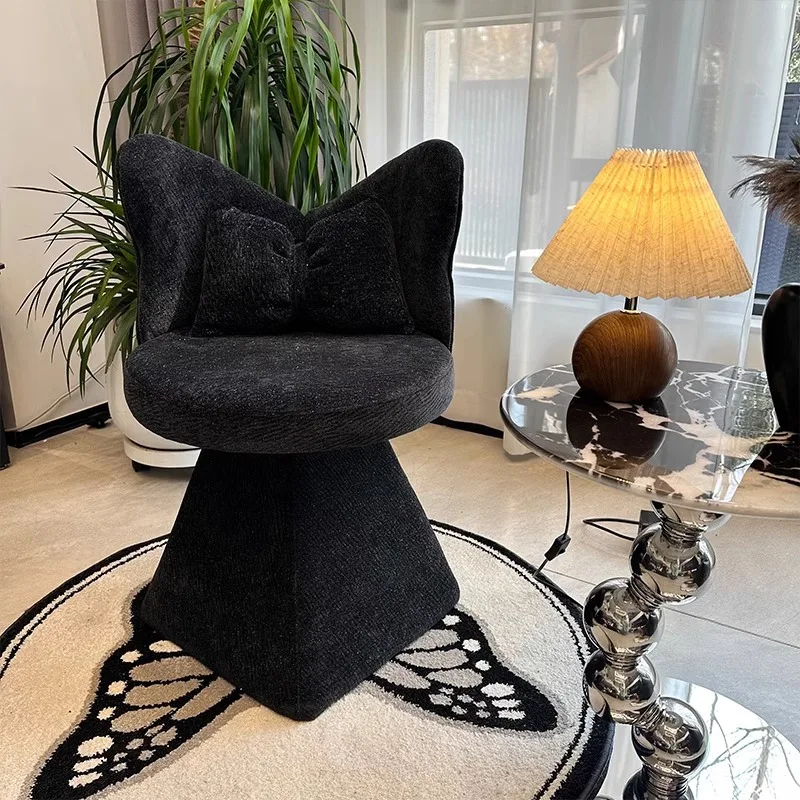 

High-end butterfly makeup chair, French dresser chair, light luxury, second-hand swivel dining chair, dining table stool