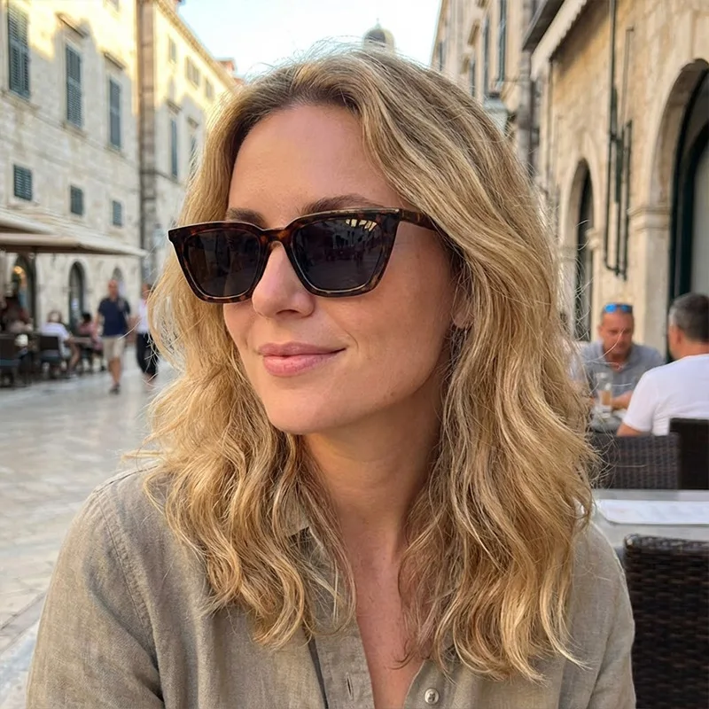 Vintage Small Frame Cat Eye Sunglasses for Women UV400 Protection Retro Glasses Eyewear Trendy Streetwear Accessories Очки