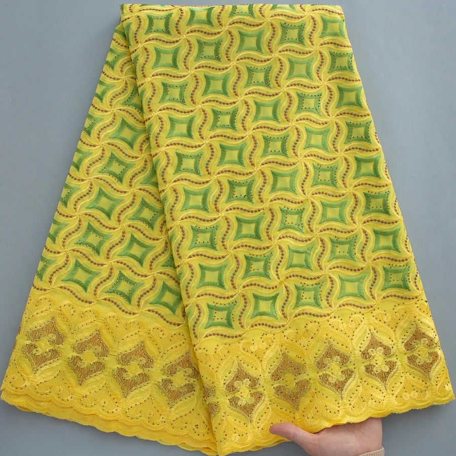 

Элегантная желто-зеленая африканская хлопковая кружевная ткань с камнями, высококачественное швейцарское кружево из вуали для свадебных платьев в нигерийском стиле.