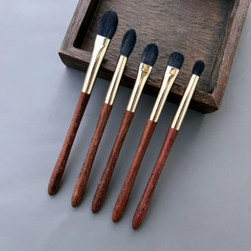 Karsyngirl 1Pcs Rosewood Wool Eyeshadow Makeup Brushes Eye Shadow Blending Detail Small Make Up Brush Exquisite Beauty Tools