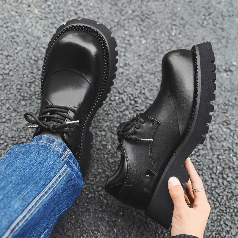 サイズ 38-46 ビジネスメンズ厚底ダービーシューズ黒人男性カジュアル快適なトレンディな作業服革靴宴会靴男性