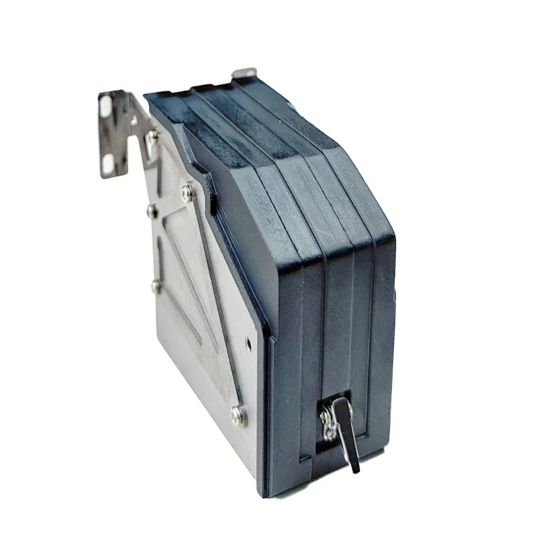 Scatola di controllo della serratura differenziale del serbatoio dell'urea in metallo per 1/14 Tamiya RC camion rimorchio ribaltabile Scania 770S MAN Benz Actros 3363 Volvo Car