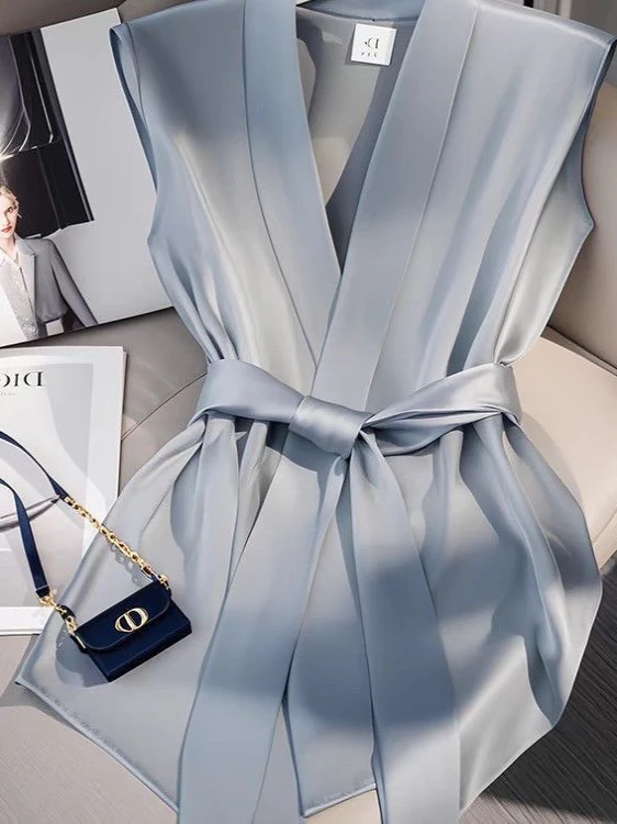 우아한 허리 조임 셔츠 여성 패션 여름 탑 독특하고 스타일리시한 브이넥 중간 길이 캐주얼 셔츠 출퇴근 스타일 순색