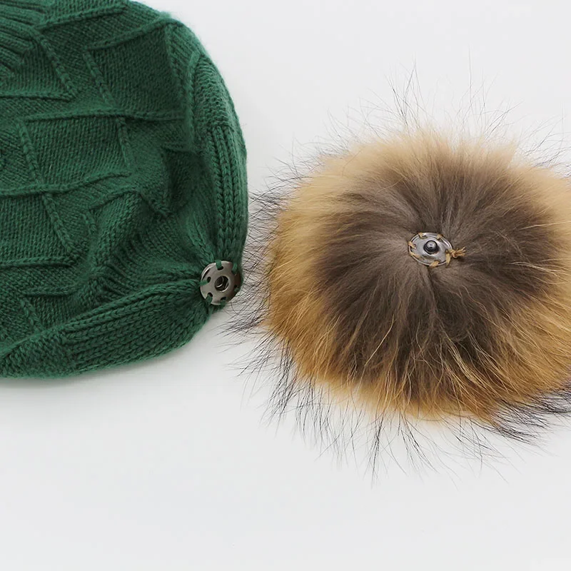 GZHILOVINGL 2017 Winter Hats Wave Striped Wool Caps With Big 15-16CM Real Fur Pom Pom Beanie Hat Women Hats Caps Mujer 16523C2