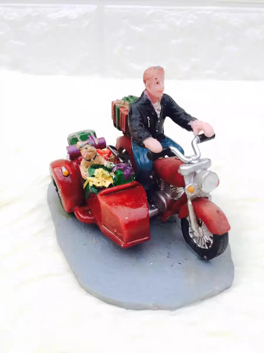 Resin figure mental psychological sand table game box court therapy  three-wheel  motorcycle
