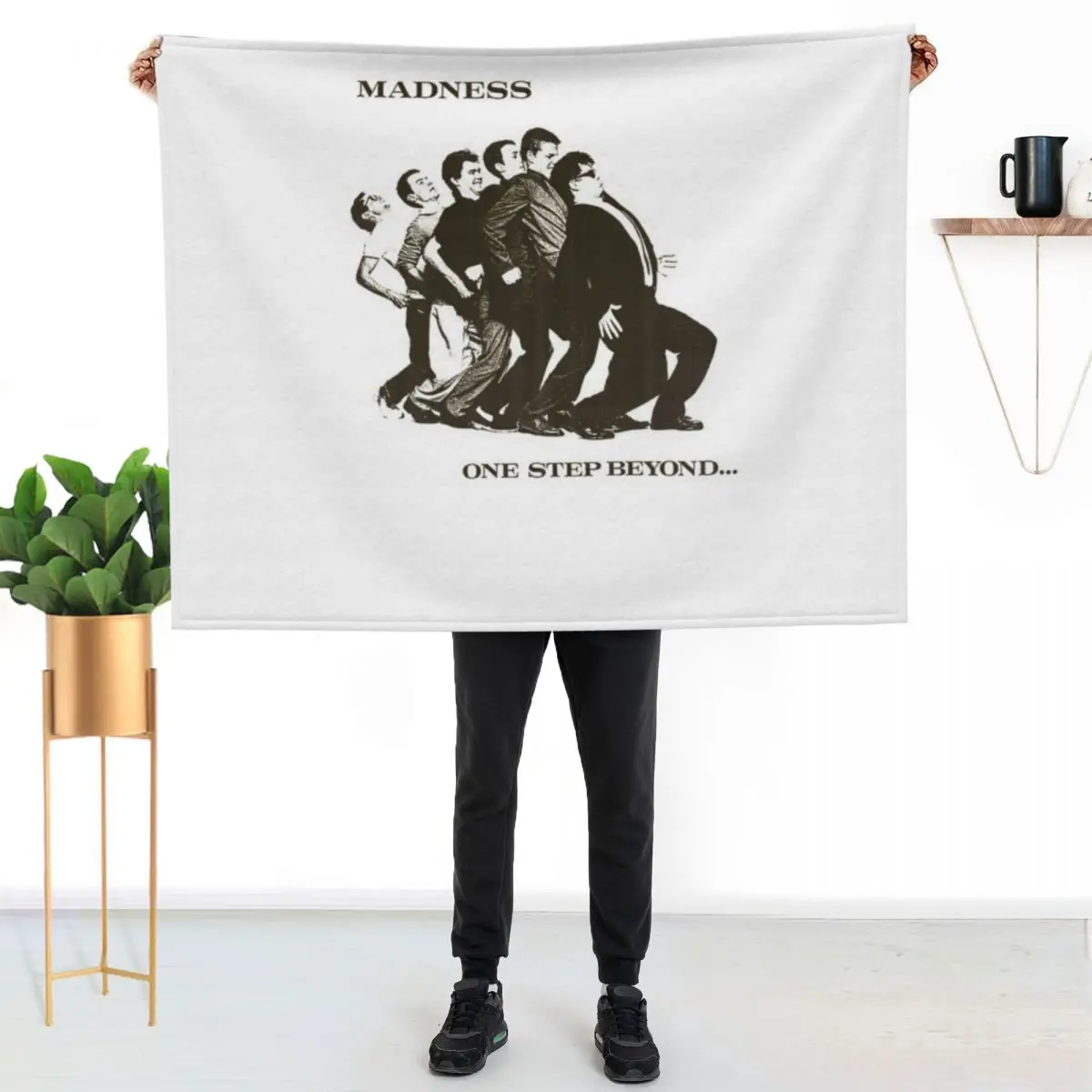madness ska-pop band classic tshirt design Throw Blanket Luxury Throw Camping Soft Blankets For Bed anime wednesday Blankets
