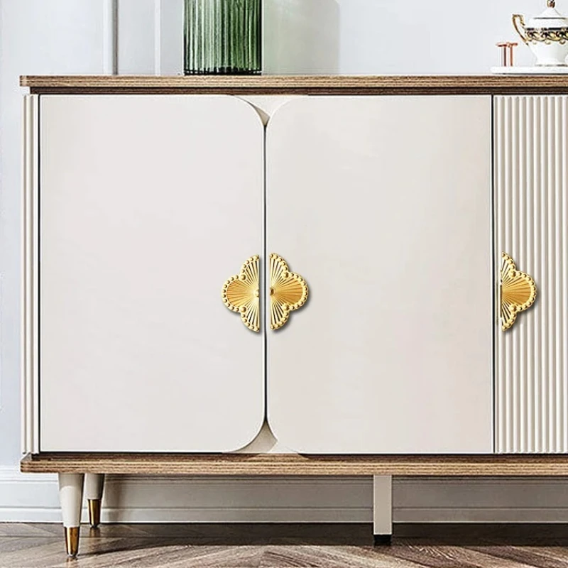 Vintage Brass CabinetFour Leaf Flower  Door Handles French Light Luxury Wardrobe Door Drawer European Handles For Furnitu