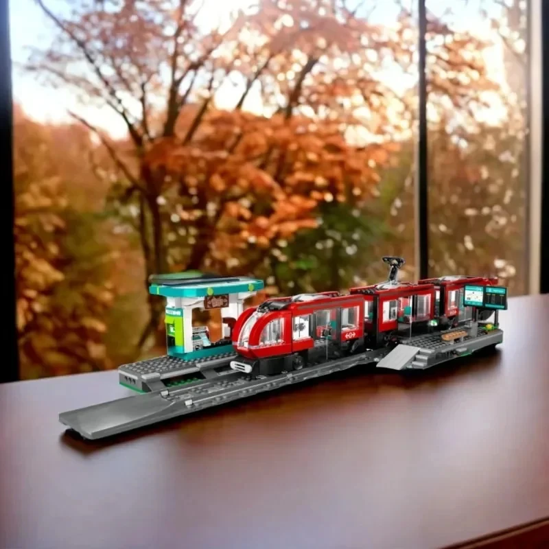 Satz von städtischen kreativen Reihe von Bausteinen, Montage von Modellautos an Straßenbahn