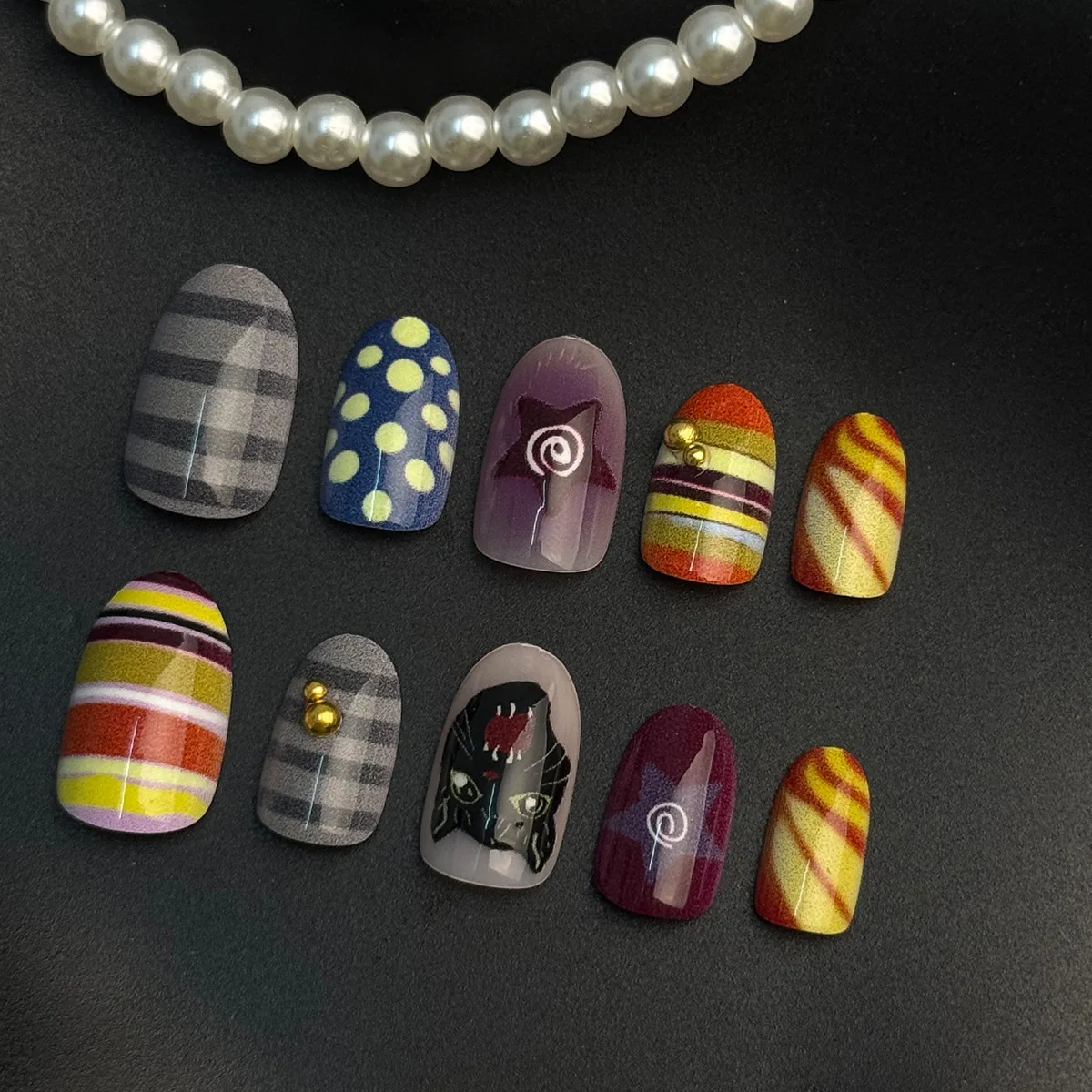 24 Uds. De uñas postizas a cuadros de Pantera Negra, diseño de lunares coloridos, uñas postizas ovaladas para otoño e invierno, uñas postizas usables para niñas