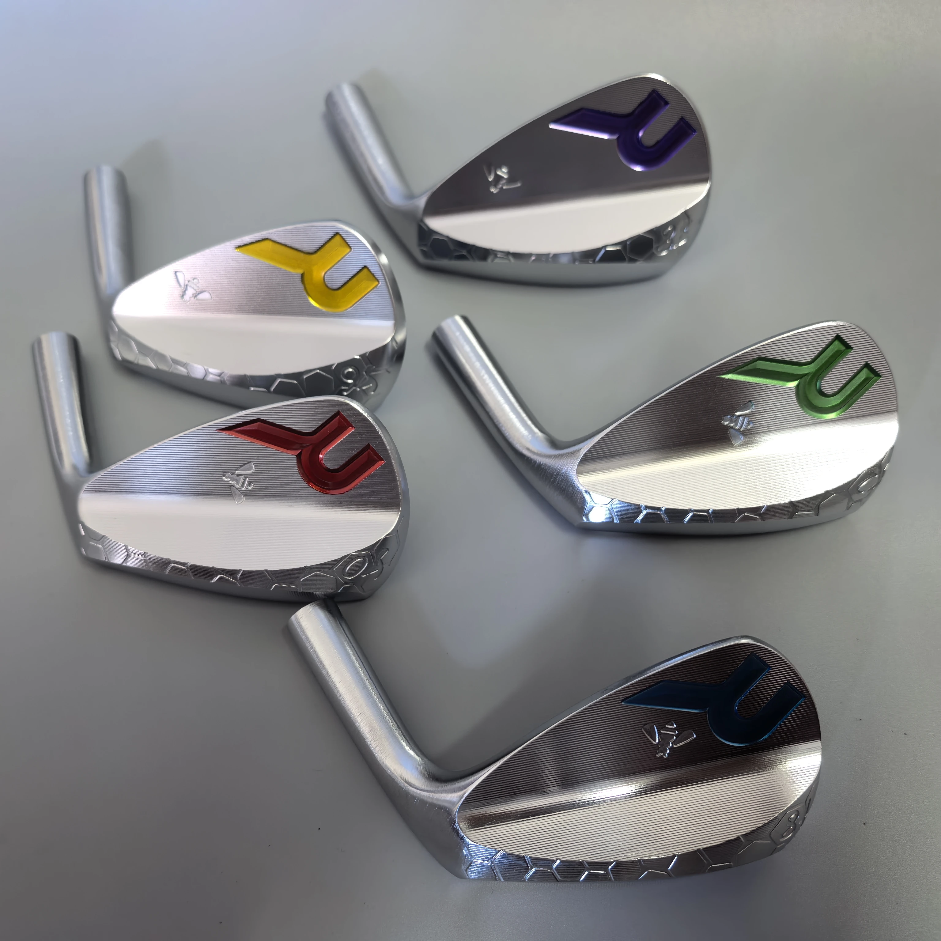 JUNYUE Golf Club Wedges Shaft  Silver Head Colorful Logo, including 48 50 52 54 56 58 degrees with shaft.