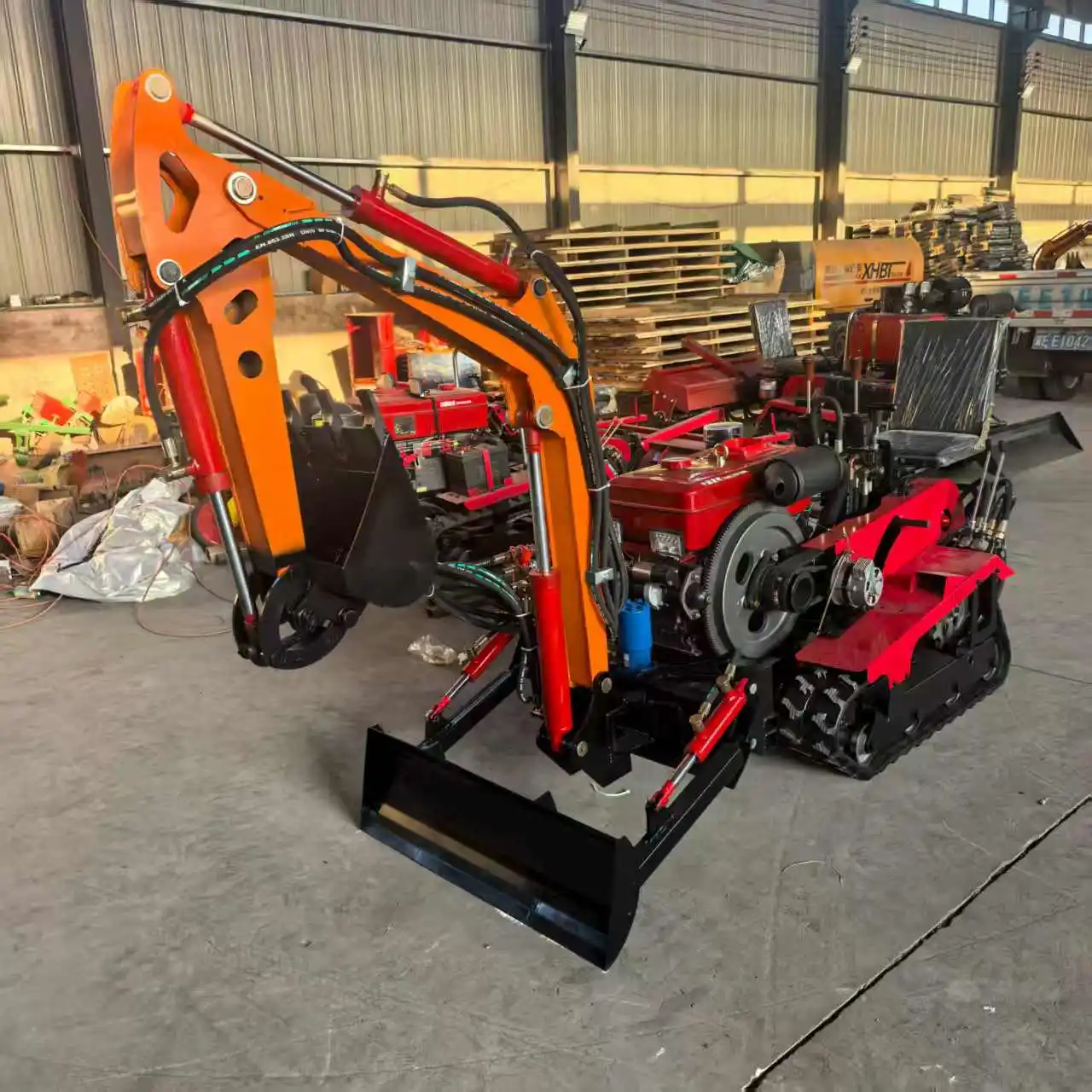 

Farm Multi-functional Crawler Tractor Mini Lawn Mower Tractors Rotary Tiller Crawler Cultivators