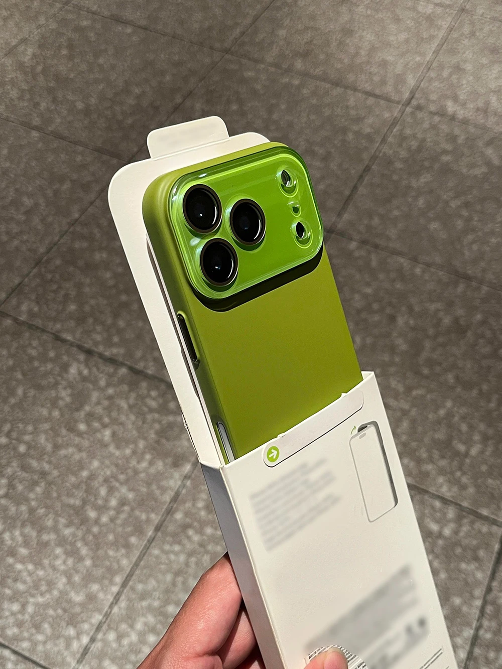 Luxuriöse Glas-Kamera-Handyhülle für iPhone 18 17 15 14 13 16 Pro Max 18Pro 17Pro Matte Hüllen für iPhone17 18 Pro Max Harte PC-Rückabdeckung – Detail 4