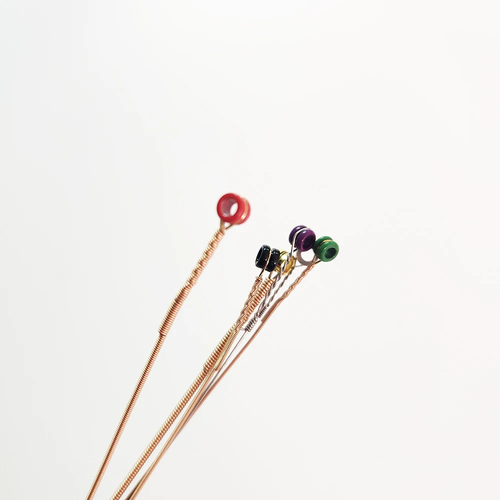 حزمة كبيرة (1000 مجموعة) أوتار جيتار صوتي من البرونز الفوسفور الفاخر، مقاس 1253، مطلية بالنانو لمتانة معززة