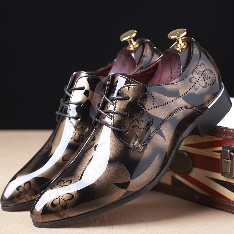 

2025 Men Dress Shoes Floral Pattern Men Formal Shoes Leather Luxury Fashion Groom Wedding Shoes Men Oxford Shoes Dress