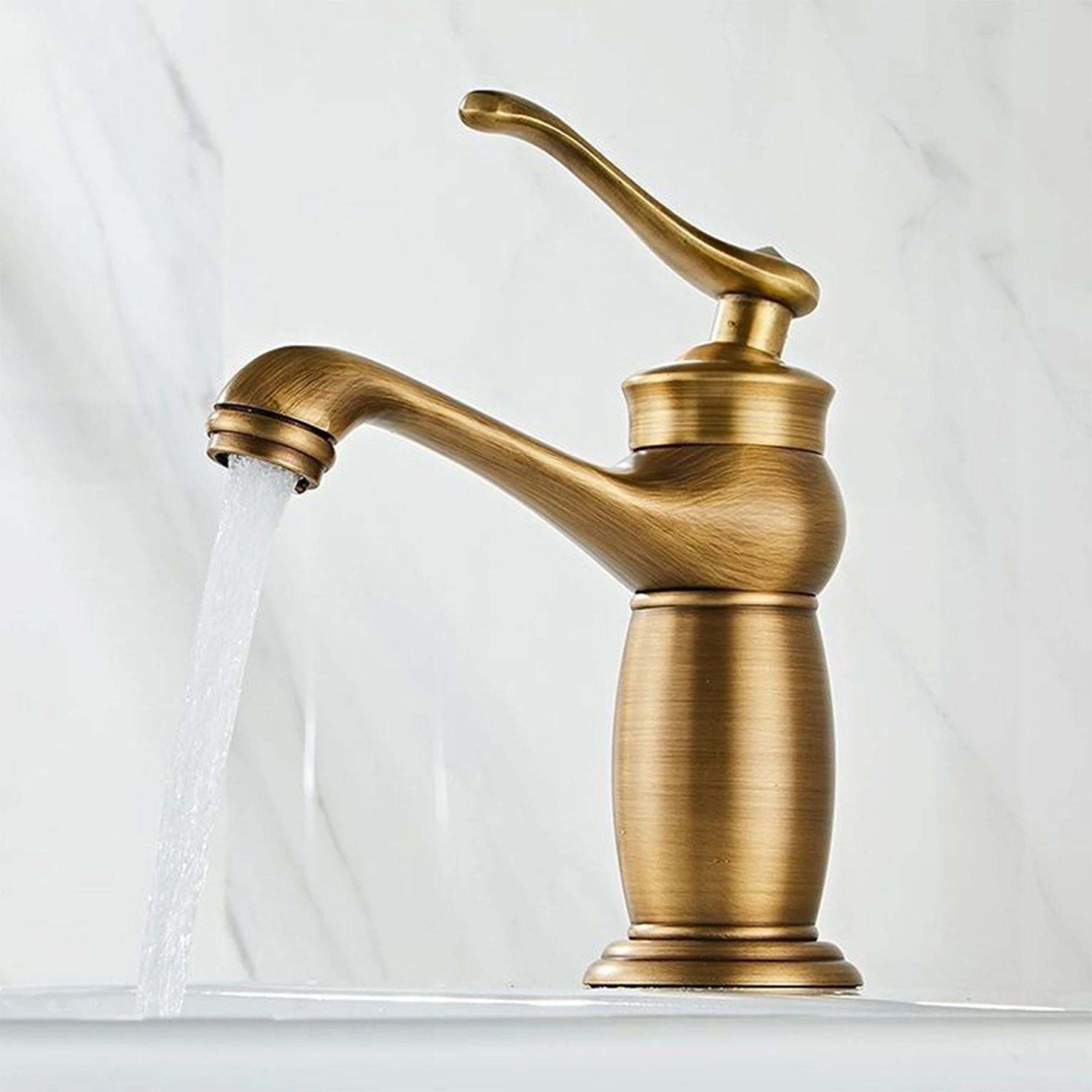 Retro all-copper faucet, suitable for toilets with European retro decoration style