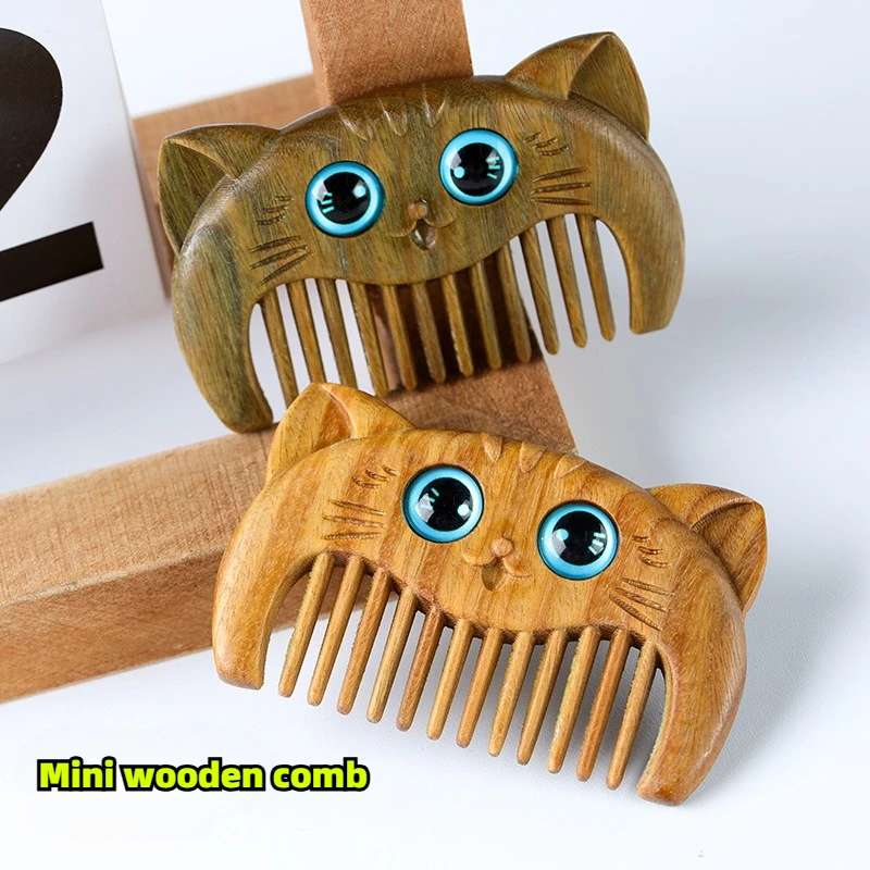 

1PCS Mini Natural Sandalwood Comb Cute Wooden Head Meridian Anti-Static Cat Combs Ornaments Children's Small Portable Comb Gifts