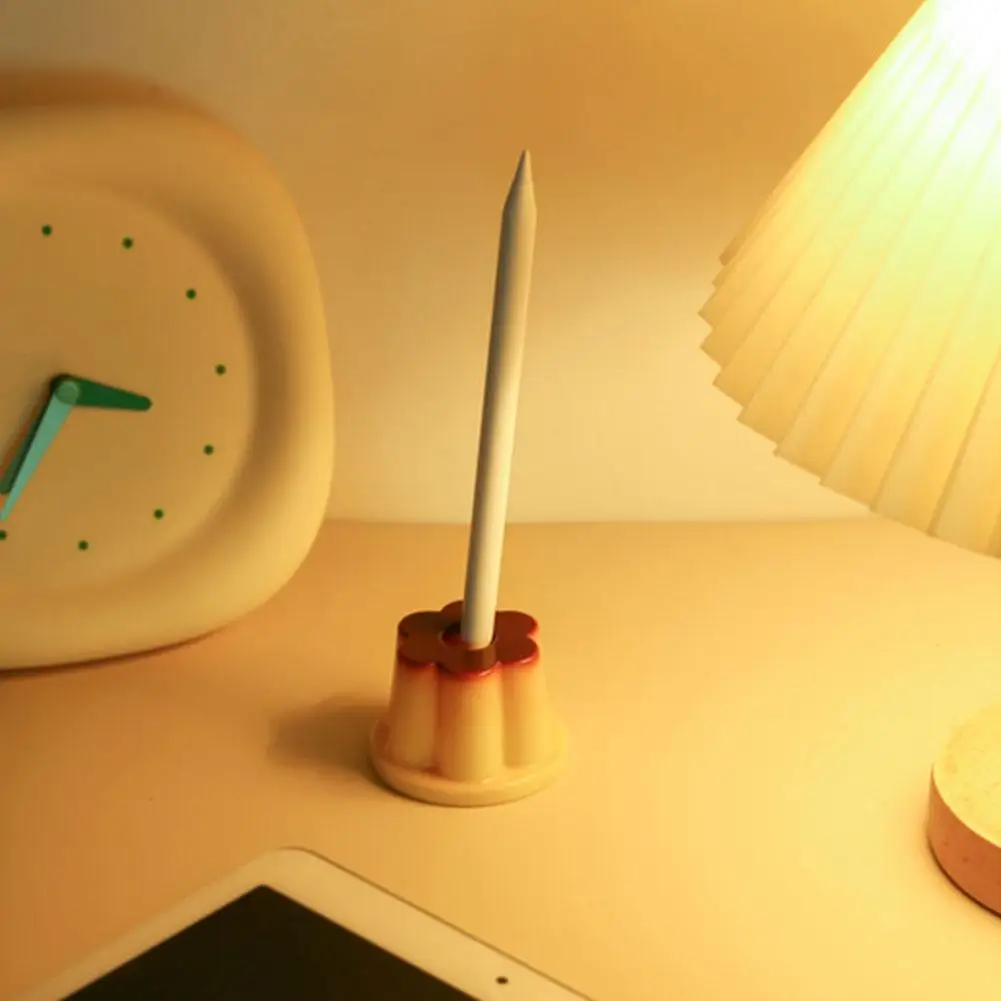 Creative Pudding Pen Holder Student Cute Cartoon Creative Desktop Ornament Jelly Shape Pen Hole Pencil Slot Pencil Storage Stand