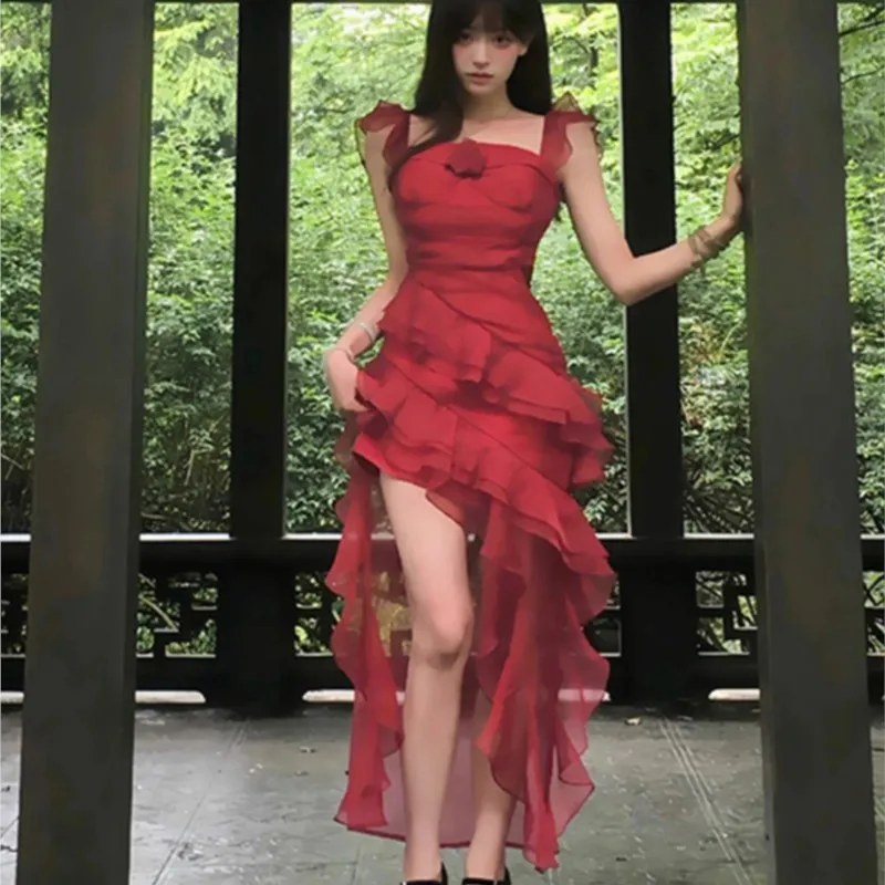 

Three-dimensional red rose train slim-fit small flying sleeve slit slip dress