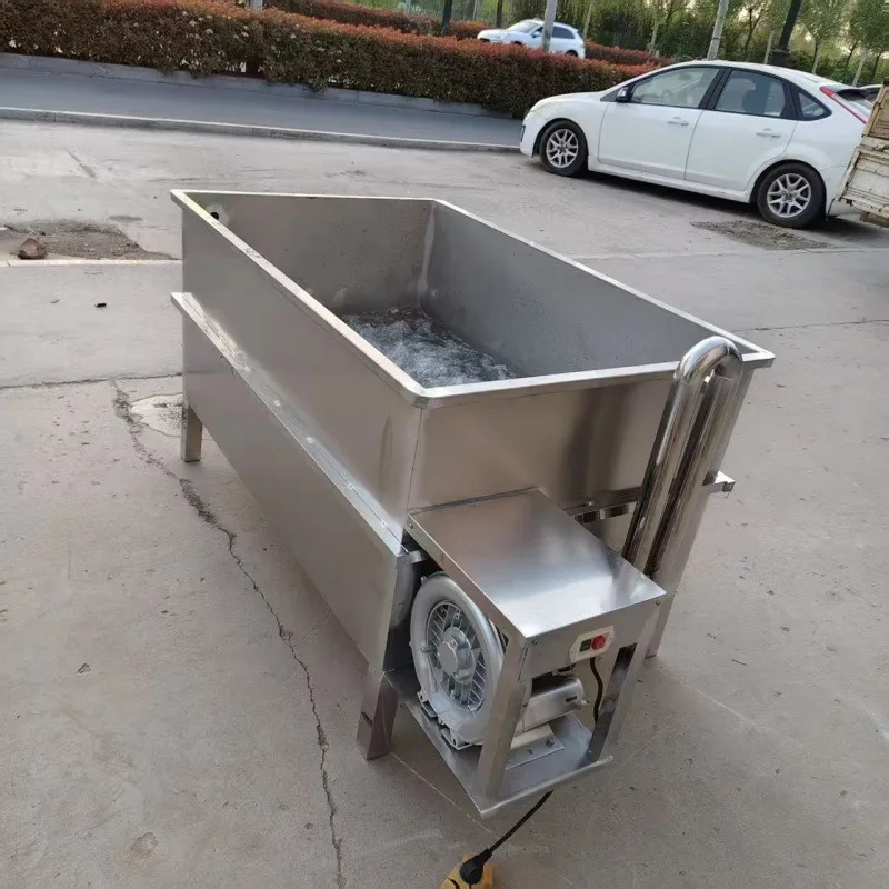 Commercial cleaning and thawing tank fruit and vegetable cleaning machine Frozen meat thawing tank