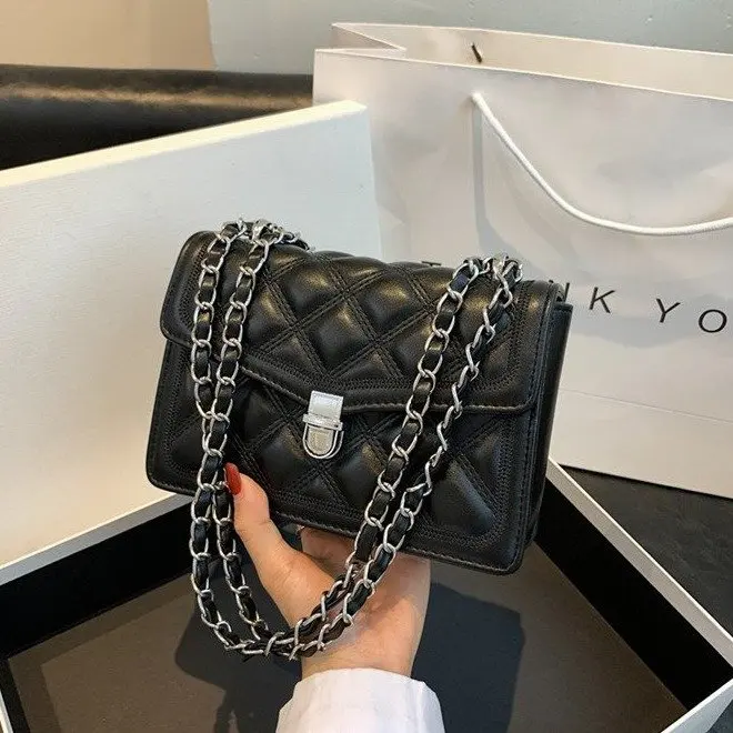 

Дизайнерская модная сумка для подгузников для женщин, элегантная сумка через плечо, люксовый бренд, минималистичный винтажный стиль, вместительная сумка-тоут.