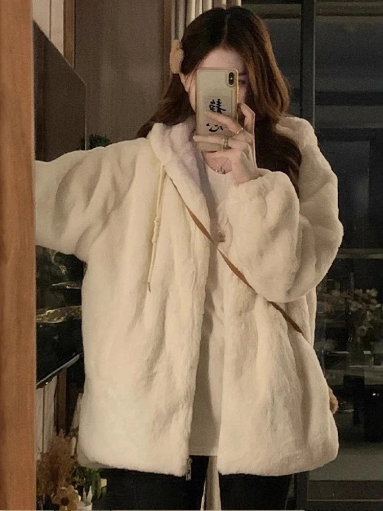 Solid Hooded Faux Fur Coats Zipper White Hooded Loose Furry Jacket Fluffy Warm Thick Plush Coat Faux Lamb Luxury Casual Overcoat