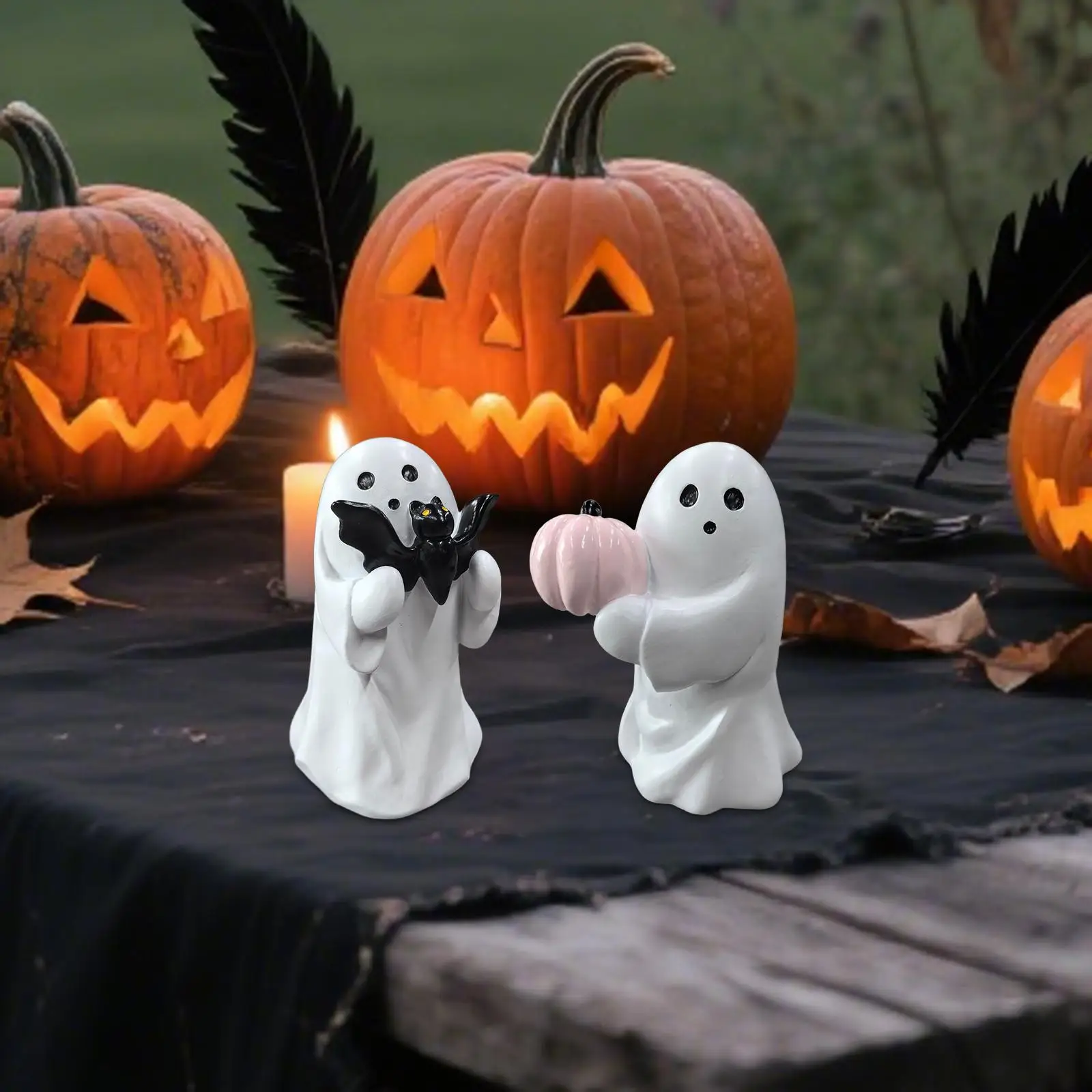 2x Ghost Statues Halloween Decor Tabletop Ornaments for Fireplace Home Shelf