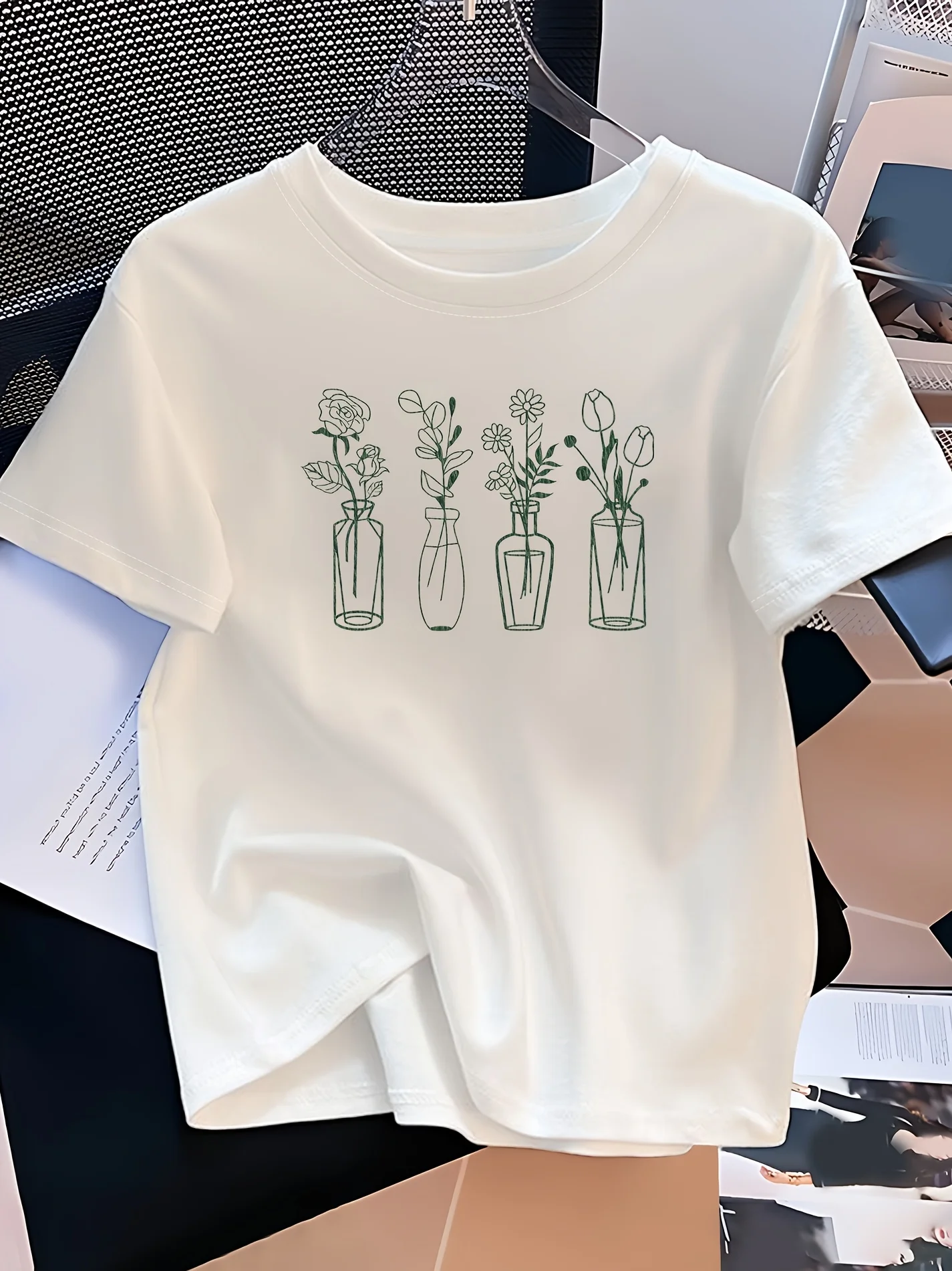 

Women's Casual Elegant Style Floral Print Design Round Neck Spring and Summer T-shirt Fashionable Commuting Vacation Daily Wear