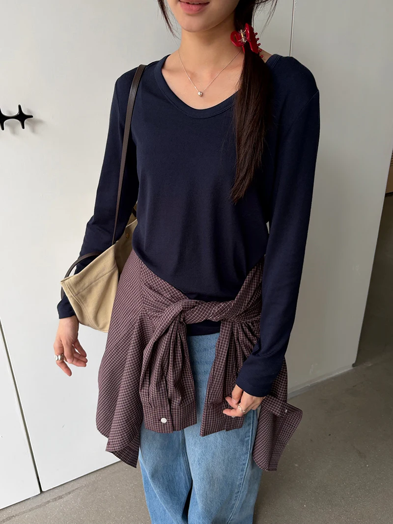 Autumn women's casual solid color V-neck long sleeved slim fit wool T-shirt