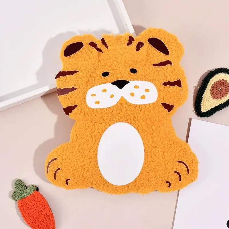 【W】Hand Warmer For Keeping Warm Water Injection Heating Handbag Portable Keep Abdomen Warm Mini