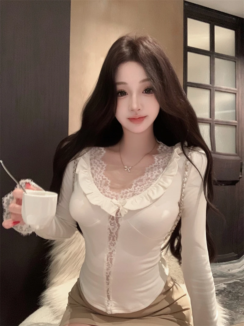 

Slim Fit Lace Trim Base Layer T-Shirt Women's Autumn Winter New Style Fashionable Short Inner Wear Top Trendy Commute Style
