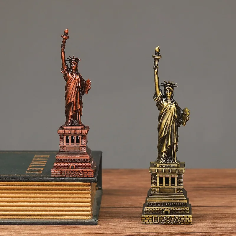 Statue of Liberty Handicrafts Home Desktop Decor America Building Model Metal Ornaments Zinc Alloy Crafts Holiday Gift Souvenirs