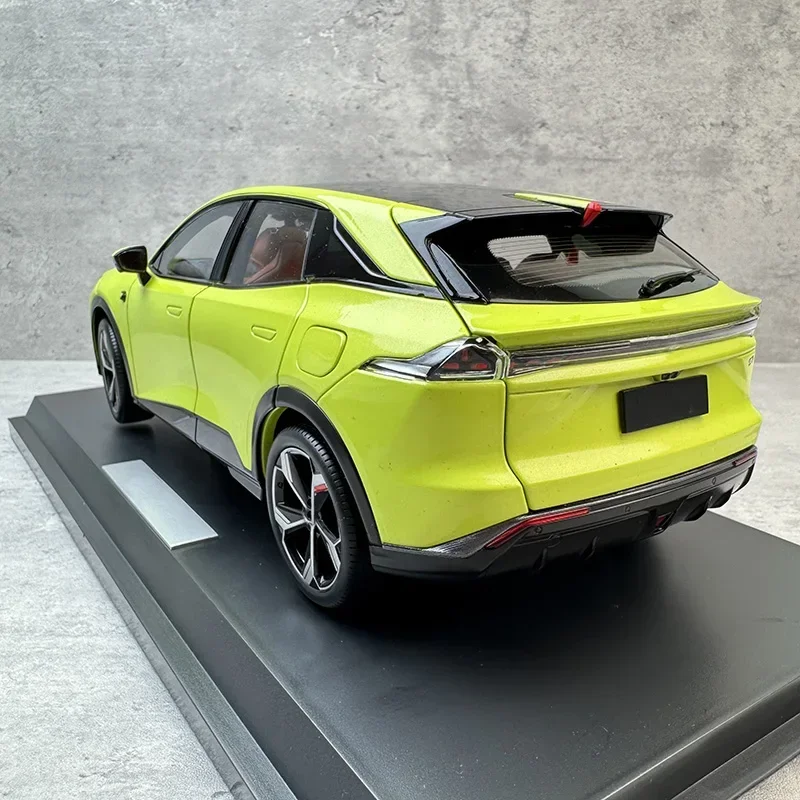 

Темно-синяя модель автомобиля S7 1: 18, оригинальная заводская новая энергия, имитация сплава, модель автомобиля, украшение, подарок