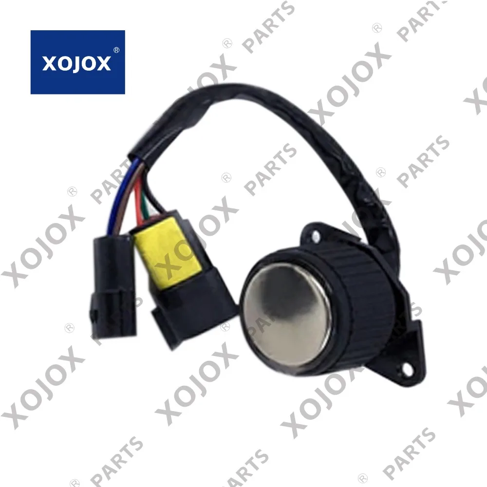 

xojox 21Q4-20812 Throttle Motor Knob Switch 13A31-032 Compatible with Hyundai Excavator R-9 R220-9SH R200-9 R210-9 3 Pin