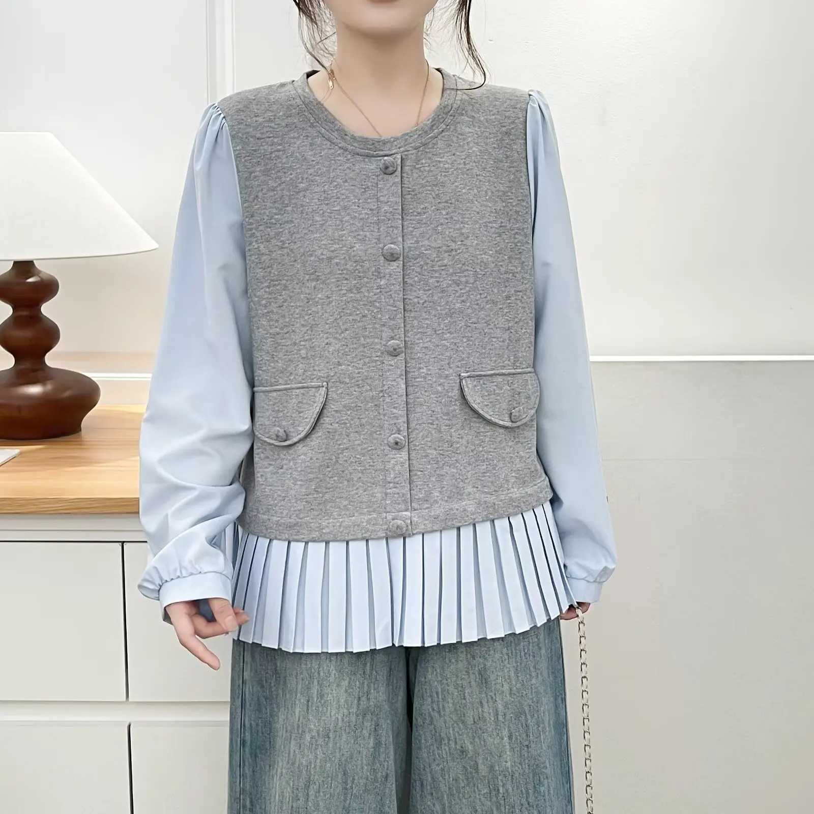 

Fashion Plus Size Women's Blouses 2025 Autumn New Korean Style Fold Hem Fake Two Pieces Round Neck Puff Sleeve Tops 2523