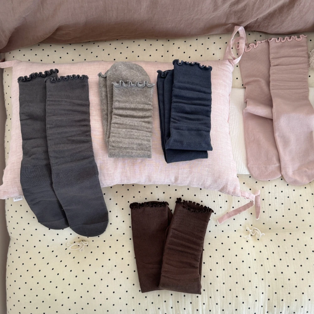 Solid Color Long Socks Women 2026 Autumn Cotton Medium Tube Socks Korean Ballet Style Lolita Kawaii Ruffle Socks Christmas Gifts