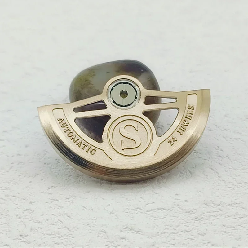 حركة الساعة NH35 NH36 دوارات الوزن المتأرجحة المخصصة تناسب حركات NH34 NH35 NH38 NH39 4R 6R تحل محل الأجزاء المتوافقة