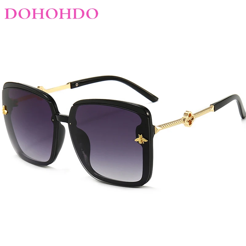 

DOHOHDO Fashion Bee Oversize Square Sunglasses Women Men Vintage Metal Versatile Sun Glasses Female Oculos Gafas Lentes De Sol